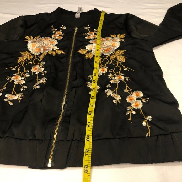 Design Lab Floral Embroidered Bomber Jacket XS Black with Peach, Orange, White - Picture 12 of 13